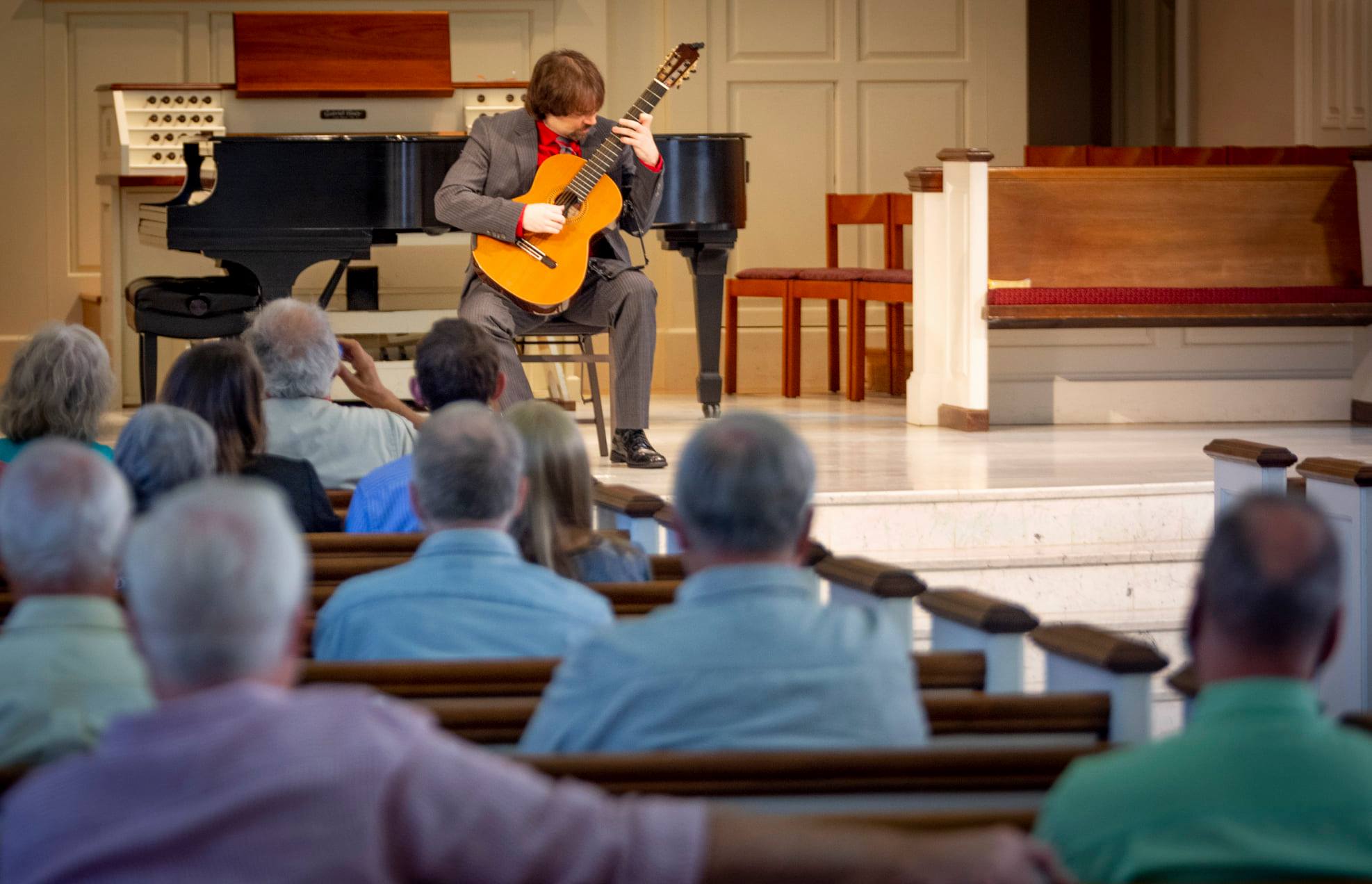Brad Rau performing at Market street concert series.  Brad Rau is a classical guitarist from chester county PA 